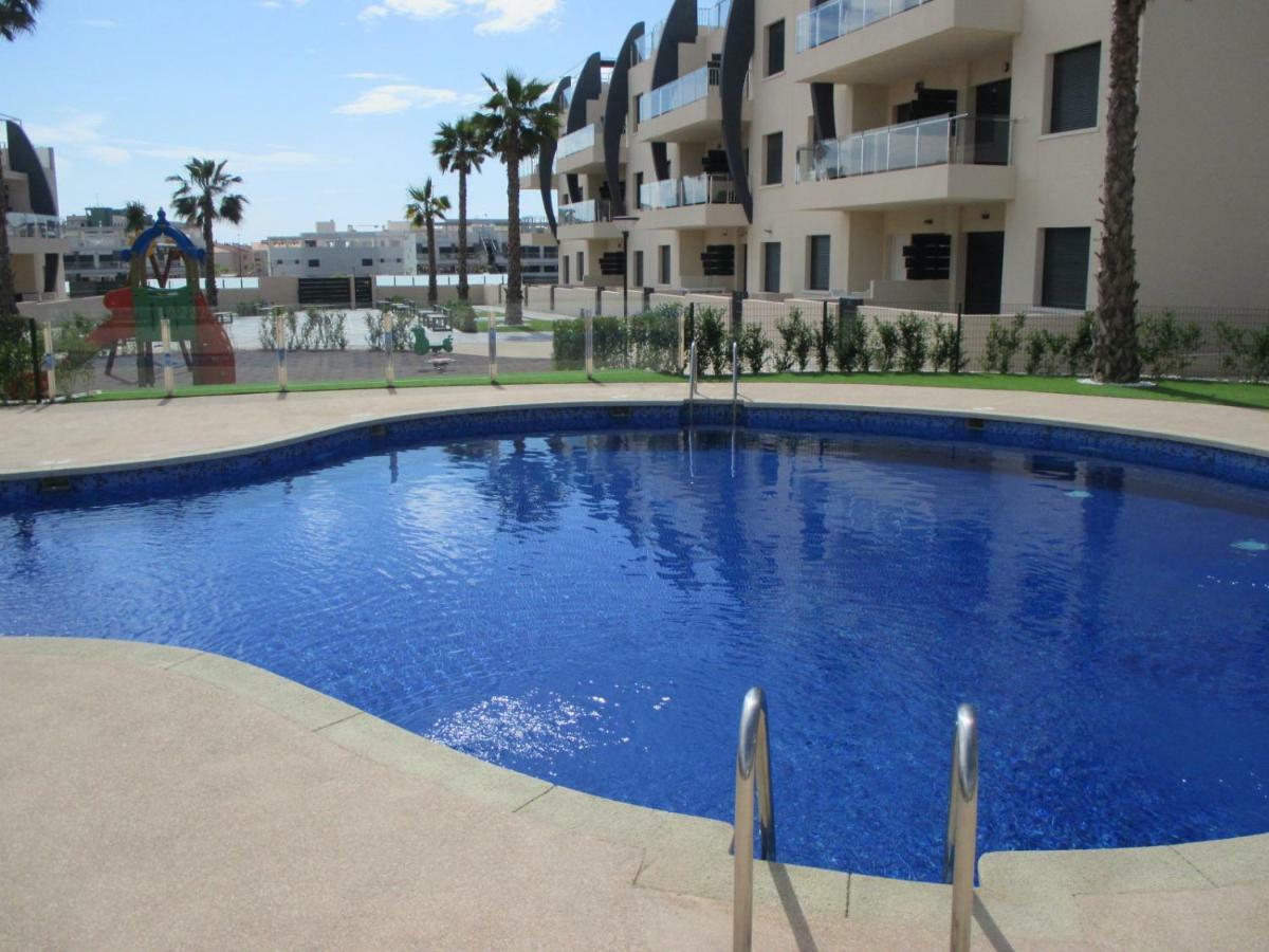 Playa Elisa Bay Apartment Pilar de la Horadada Luaran gambar